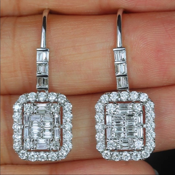 New Luxury Silver Diamond Women’s Hoop Earrings - Picture 3 of 6